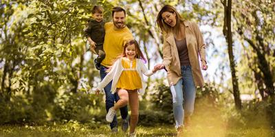 Parent sspending time with children outside